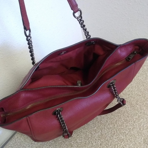Coach Pebbled Leather Bag - Picture 7 of 8